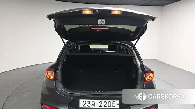 Kia Stonic id 3709528 из Кореи 10