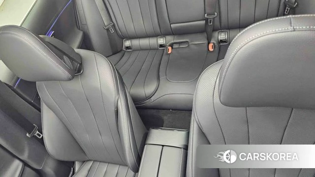 Mercedes-Benz E-Class W214 id 3882854 из Кореи 10