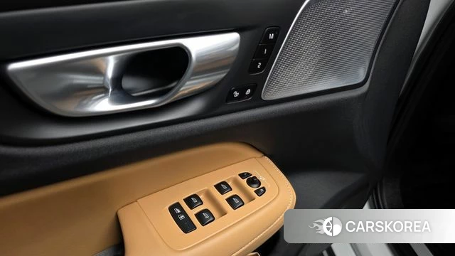 Volvo S60 3rd generation id 4442190 из Кореи 10