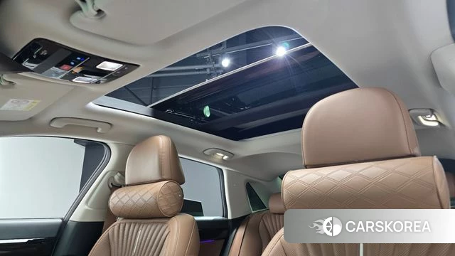 Hyundai Grandeur Hybrid (GN7) id 3792906 из Кореи 10