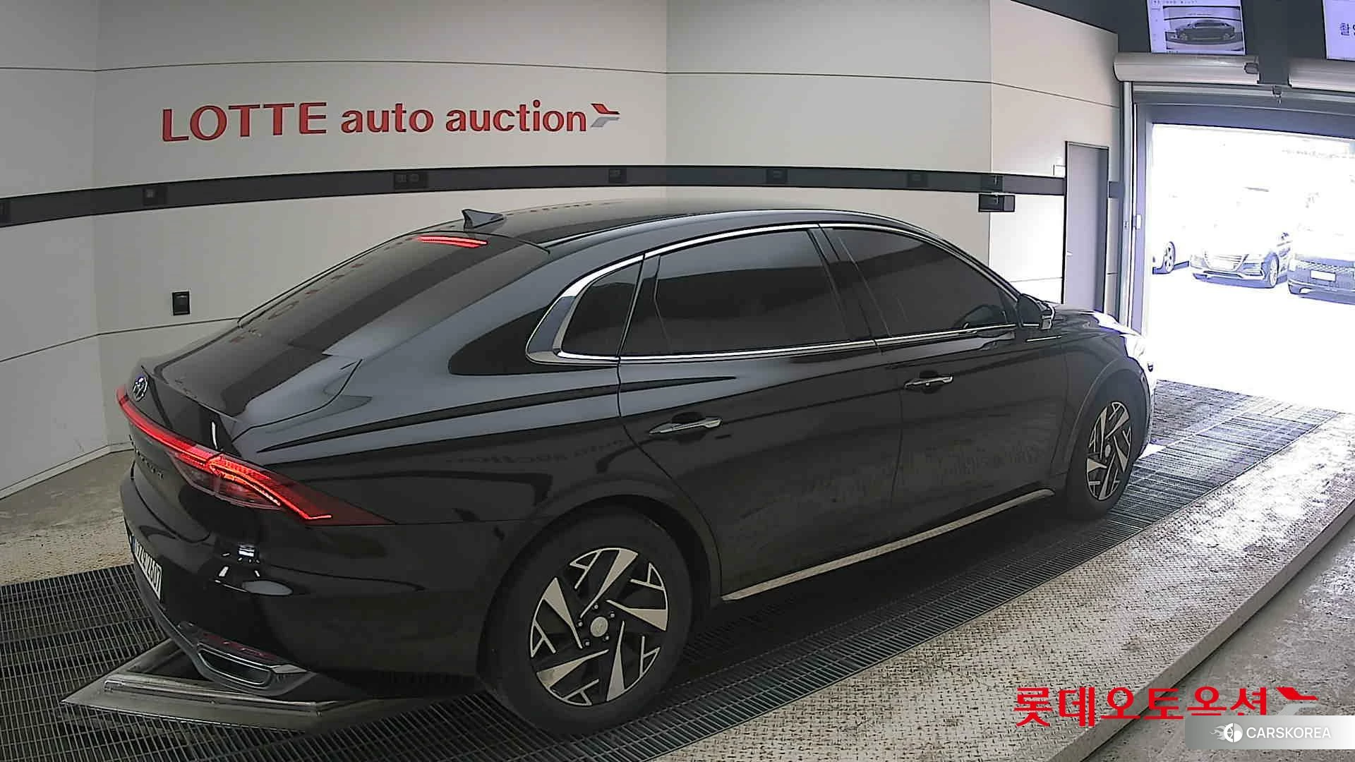 Hyundai Grandeur Hybrid id 4289364 из Кореи 10