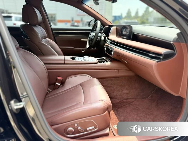 Genesis G90 (RS4) id 4592485 из Кореи 10