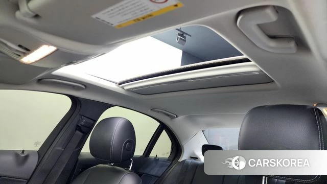 Mercedes-Benz C-Class W205 id 3861873 из Кореи 10