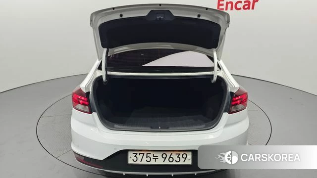 Hyundai The New Avante AD id 4625977 из Кореи 10