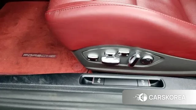 Porsche 718 Boxster id 3009057 из Кореи 10