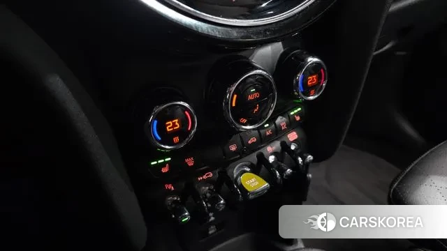 Mini Cooper Electric id 3634298 из Кореи 10