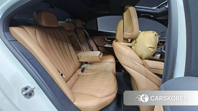 Mercedes-Benz E-Class W214 id 3939754 из Кореи 10