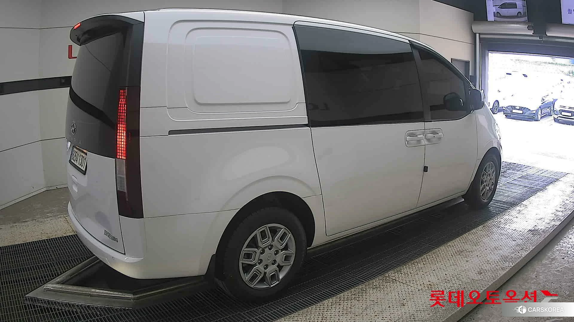 Hyundai Staria id 4498338 из Кореи 10