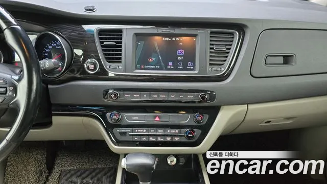 Kia The New Carnival id 2513024 из Кореи 10