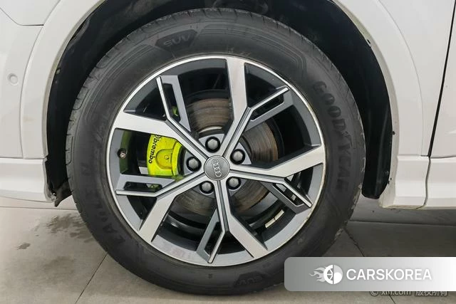 Audi Q3 Sportback id 4335837 из Китая 10