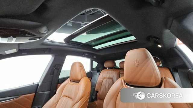 Maserati Levante id 4350632 из Кореи 10