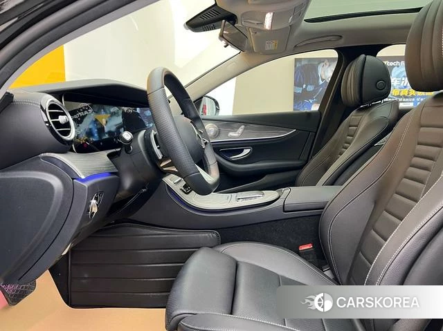 Mercedes-Benz E-class id 4256167 из Китая 10