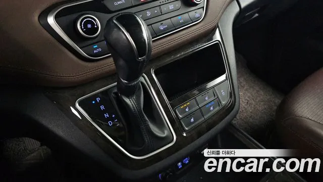 Hyundai The New Grand Starex id 2636144 из Кореи 10