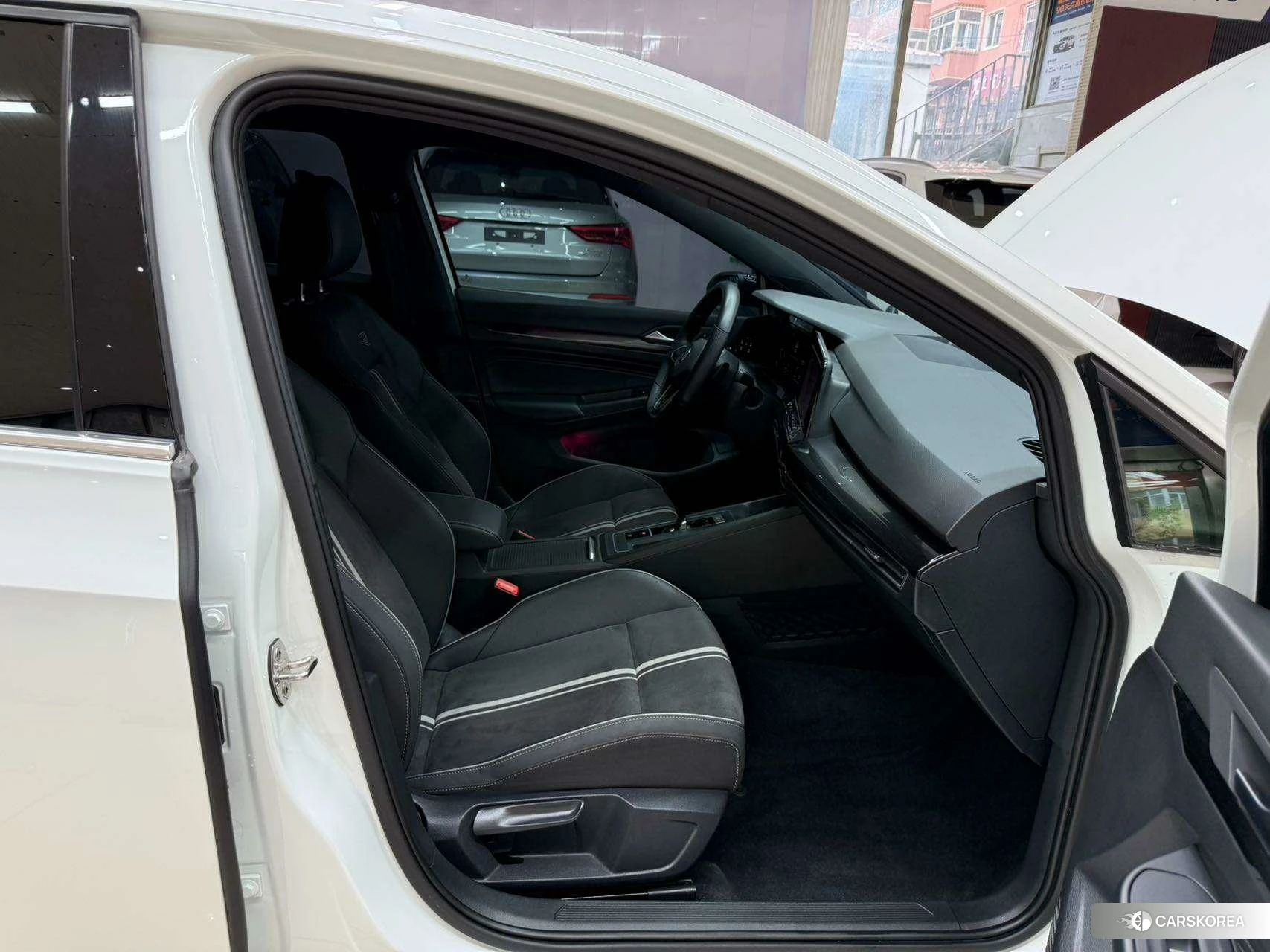 Volkswagen Golf id 4454165 из Китая 10