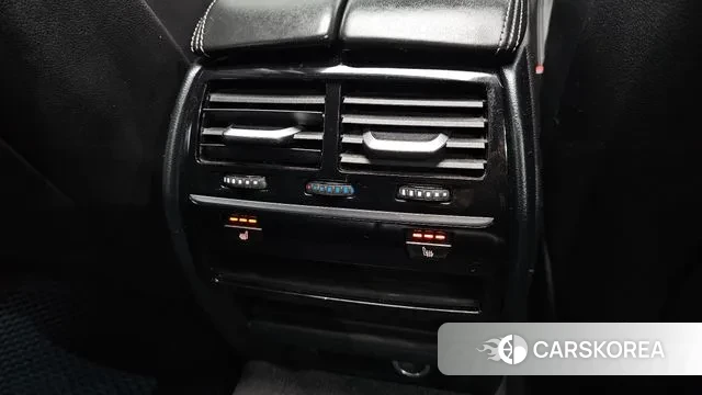 BMW 5 Series (G30) id 3773159 из Кореи 10