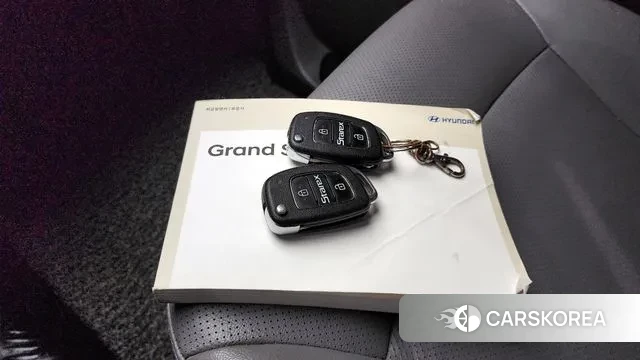 Hyundai The New Grand Starex id 3055081 из Кореи 10