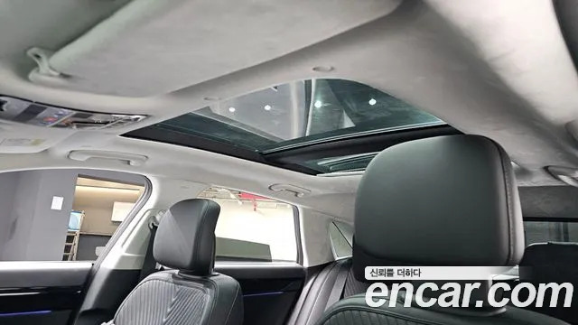 Hyundai Grandeur Hybrid (GN7) id 2736222 из Кореи 10