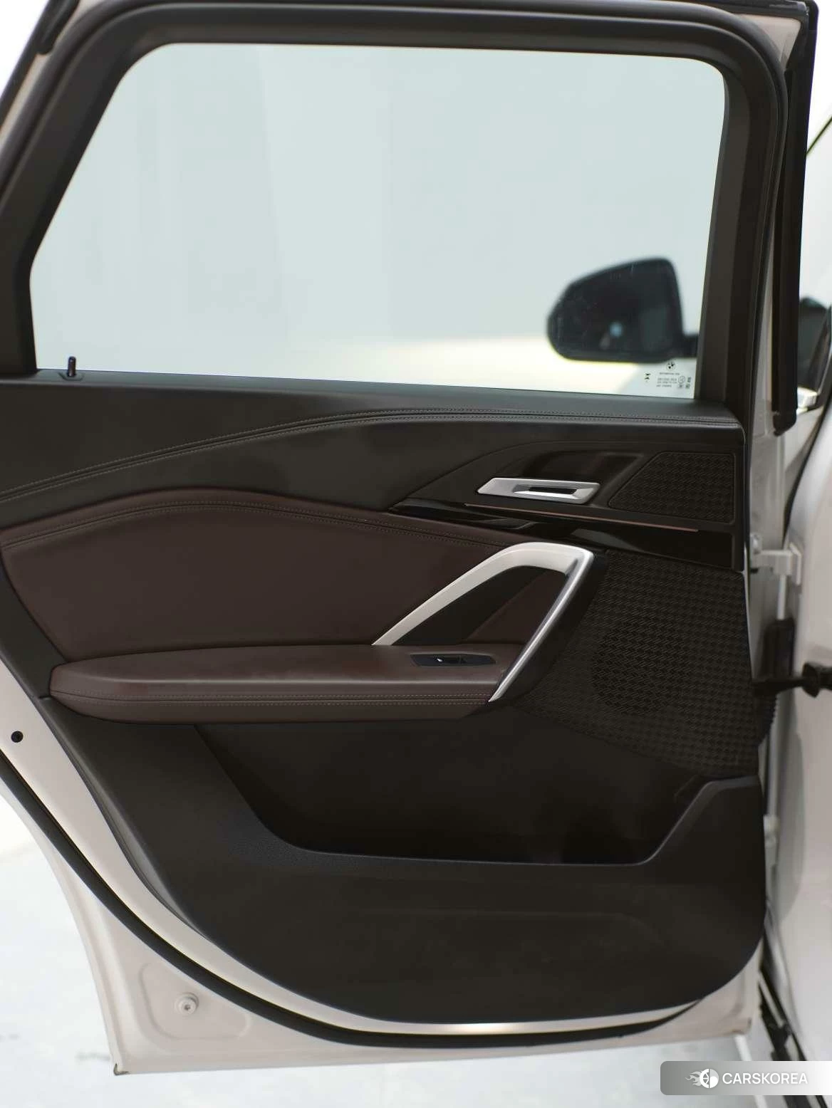 BMW X1 id 4487168 из Китая 10