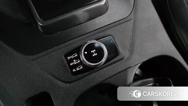 Ssangyong The New Rexton Sports Cannes id 3503916 из Кореи 10