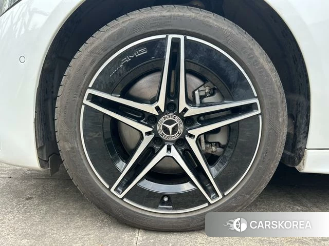 Mercedes-Benz Class C id 4359265 из Китая 10