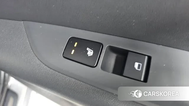 Kia Di Ol Nu Niro id 3411438 из Кореи 10