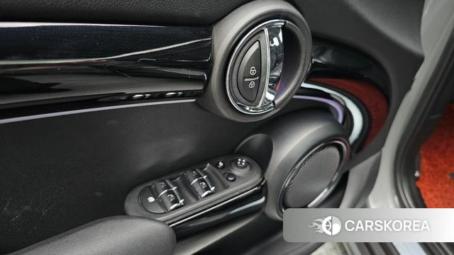 Mini Cooper id 4641192 из Кореи 10