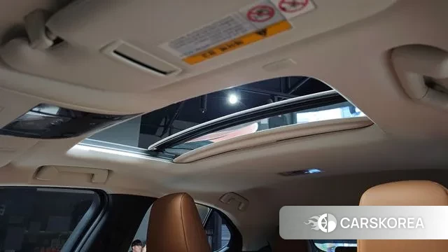 Lexus UX250h id 3292036 из Кореи 10