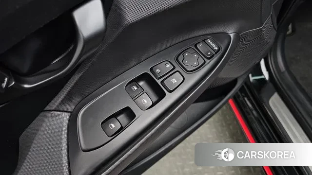 Hyundai Veloster (JS) id 3656577 из Кореи 10