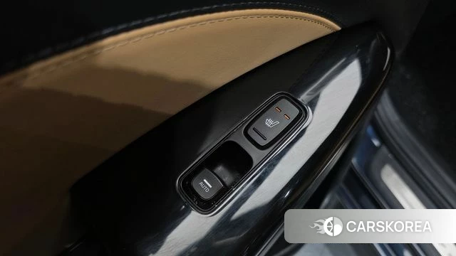 Kia K7 Premier Hybrid id 3820438 из Кореи 10