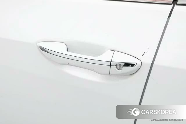 Toyota Corolla id 4210725 из Китая 10