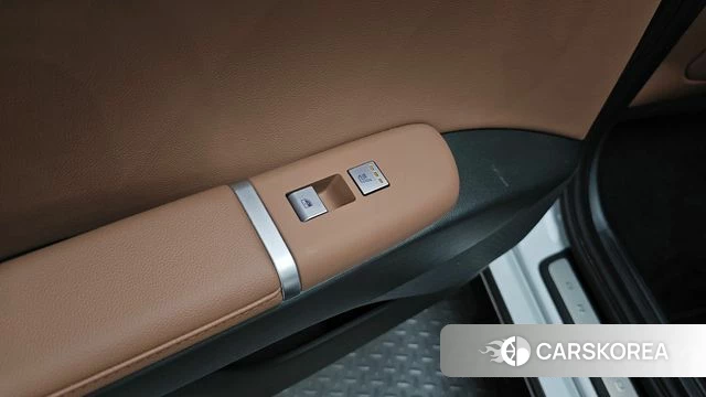 Hyundai Grandeur Hybrid (GN7) id 4395127 из Кореи 10