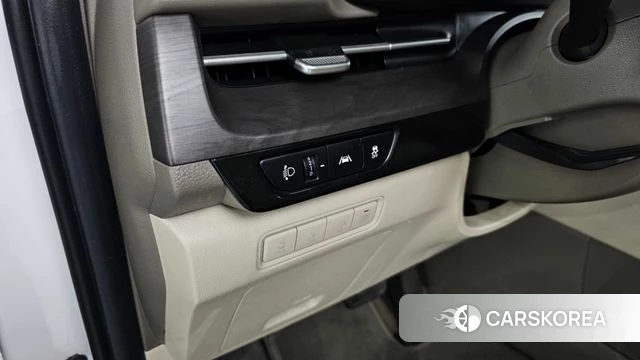 Kia Carnival 4th generation id 3827511 из Кореи 10