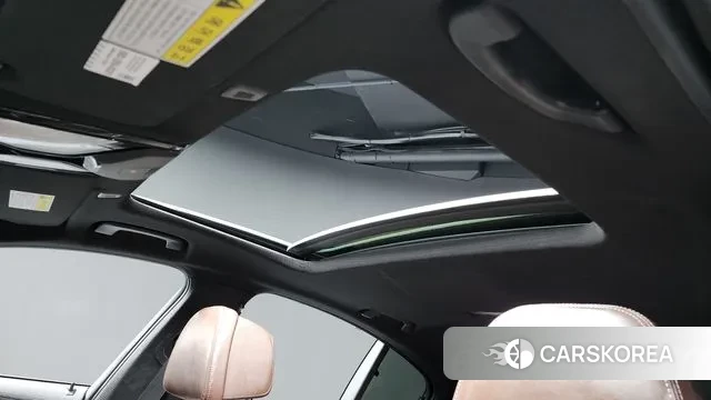 BMW 5 Series (G30) id 3291770 из Кореи 10