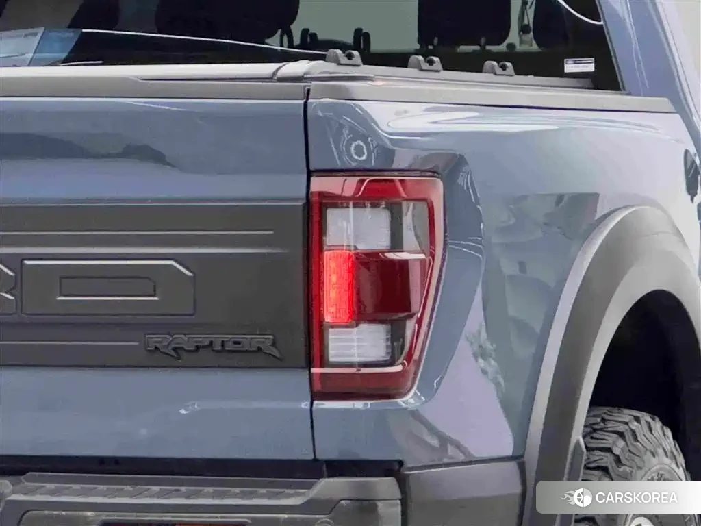 Ford F-150 id 4649403 из Китая 10
