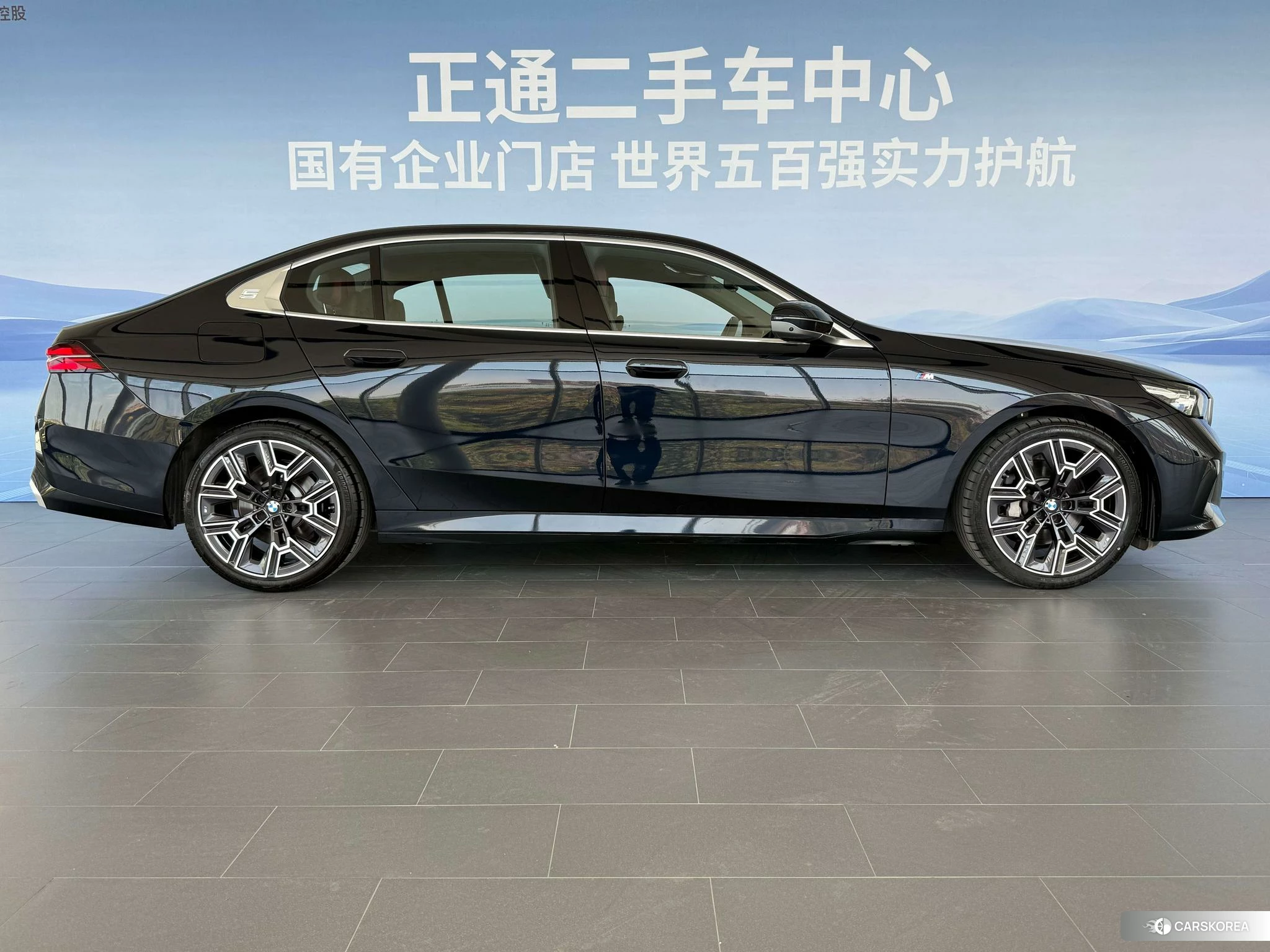 BMW 5 series id 4420929 из Китая 10