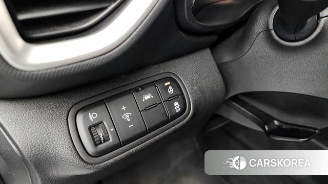 Hyundai Venue id 3884682 из Кореи 10