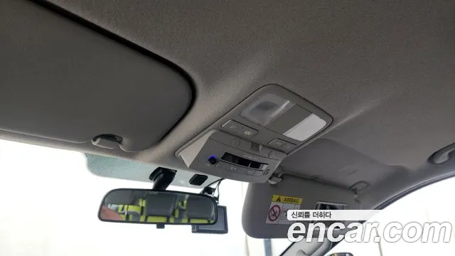 Hyundai The New Grand Starex id 2438415 из Кореи 10