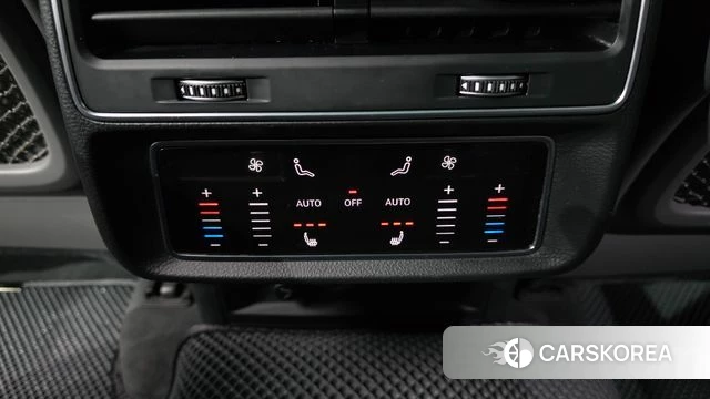 Audi Q8 (4M) id 3851765 из Кореи 10