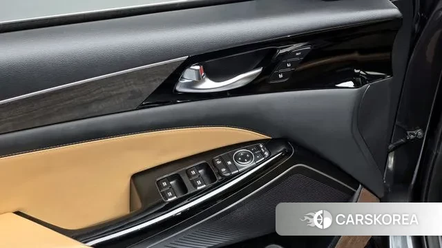 Kia K7 Premier Hybrid id 3573811 из Кореи 10