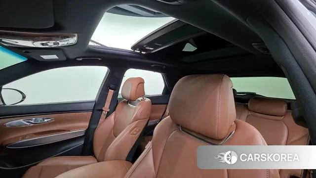 Genesis GV70 id 3519160 из Кореи 10