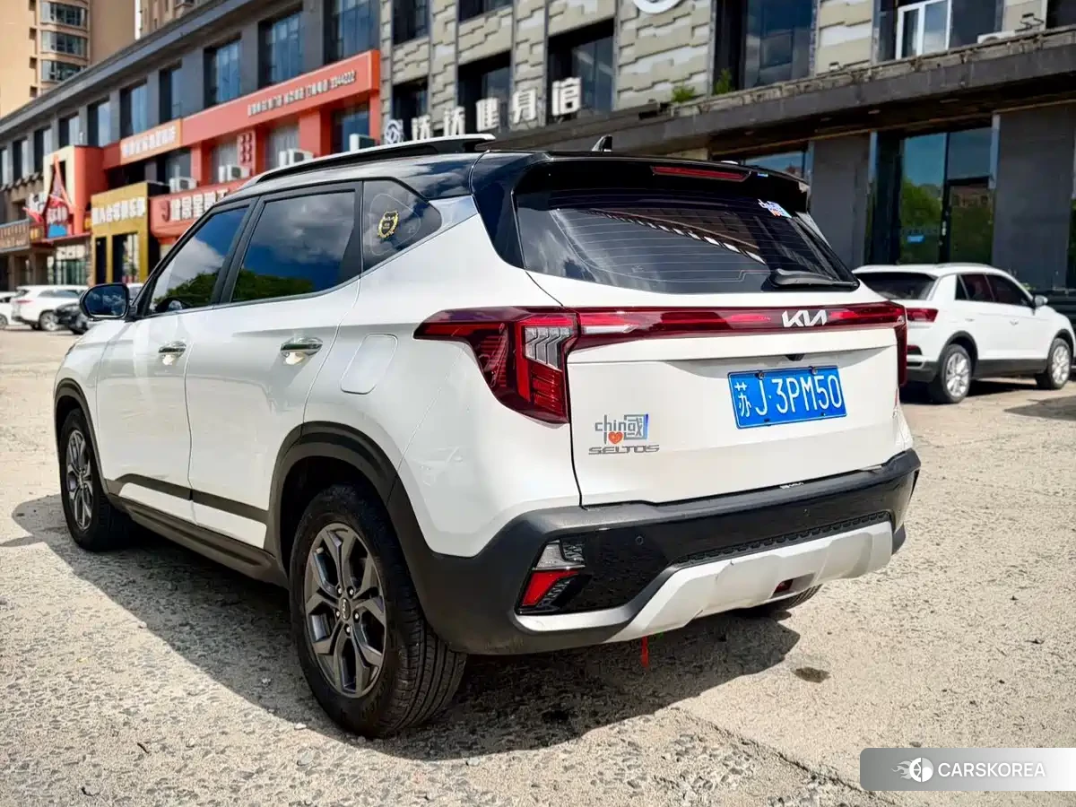 Kia Seltos id 4546196 из Китая 10