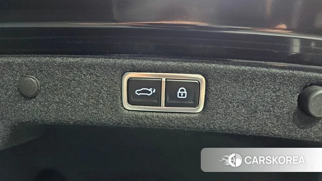 Hyundai Grandeur Hybrid (GN7) id 4427538 из Кореи 10