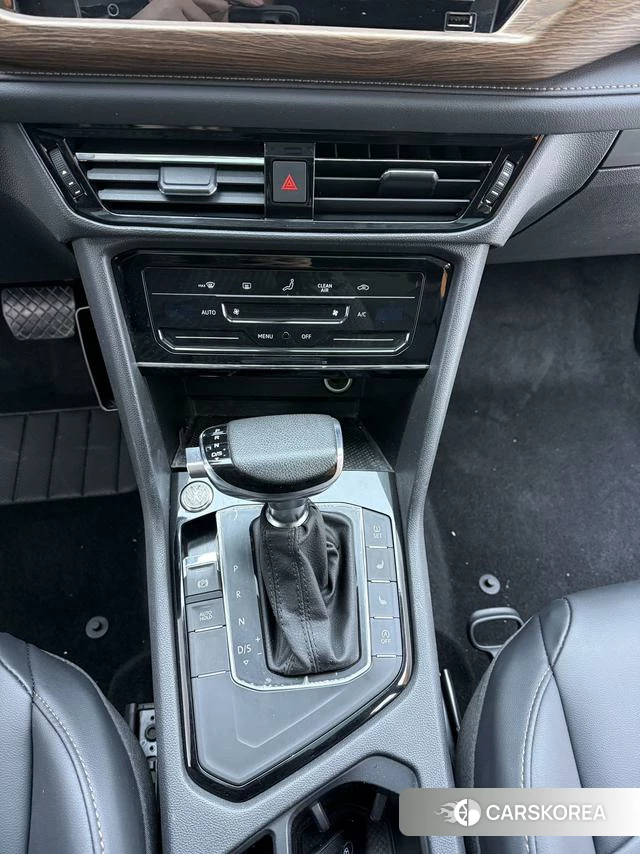 Volkswagen Tuyue id 4335924 из Китая 10