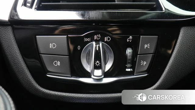 BMW 5 Series (G30) id 4615081 из Кореи 10