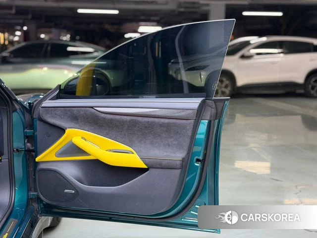 Xiaomi Car Xiaomi SU7 Ultra id 4190396 из Китая 10