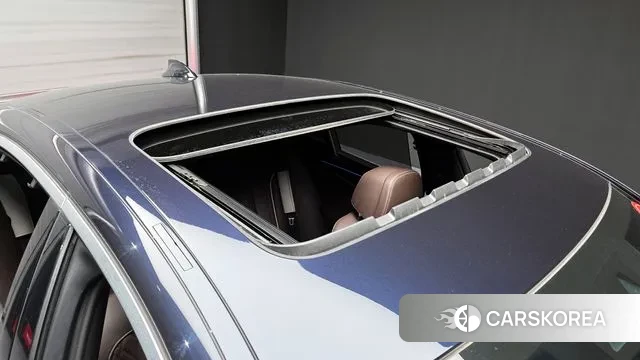 BMW 5 Series (G30) id 3651152 из Кореи 10