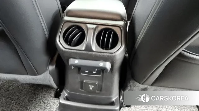 Jeep Wrangler (JL) id 3665829 из Кореи 10