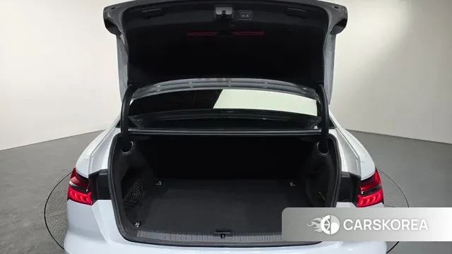 Audi A6 (C8) id 3530784 из Кореи 10