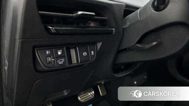 Kia EV6 id 4578994 из Кореи 10