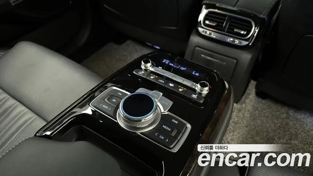 Genesis G90 id 2676225 из Кореи 10